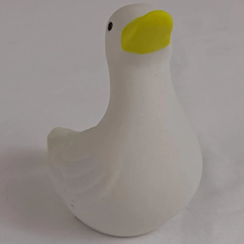 Highbank Porcelain Medium White Duck Figurine #S008 Lochgilphead Scotland